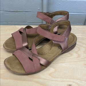 Women's Natural Soul All Through Comfort Sandals - Pink Leather Straps